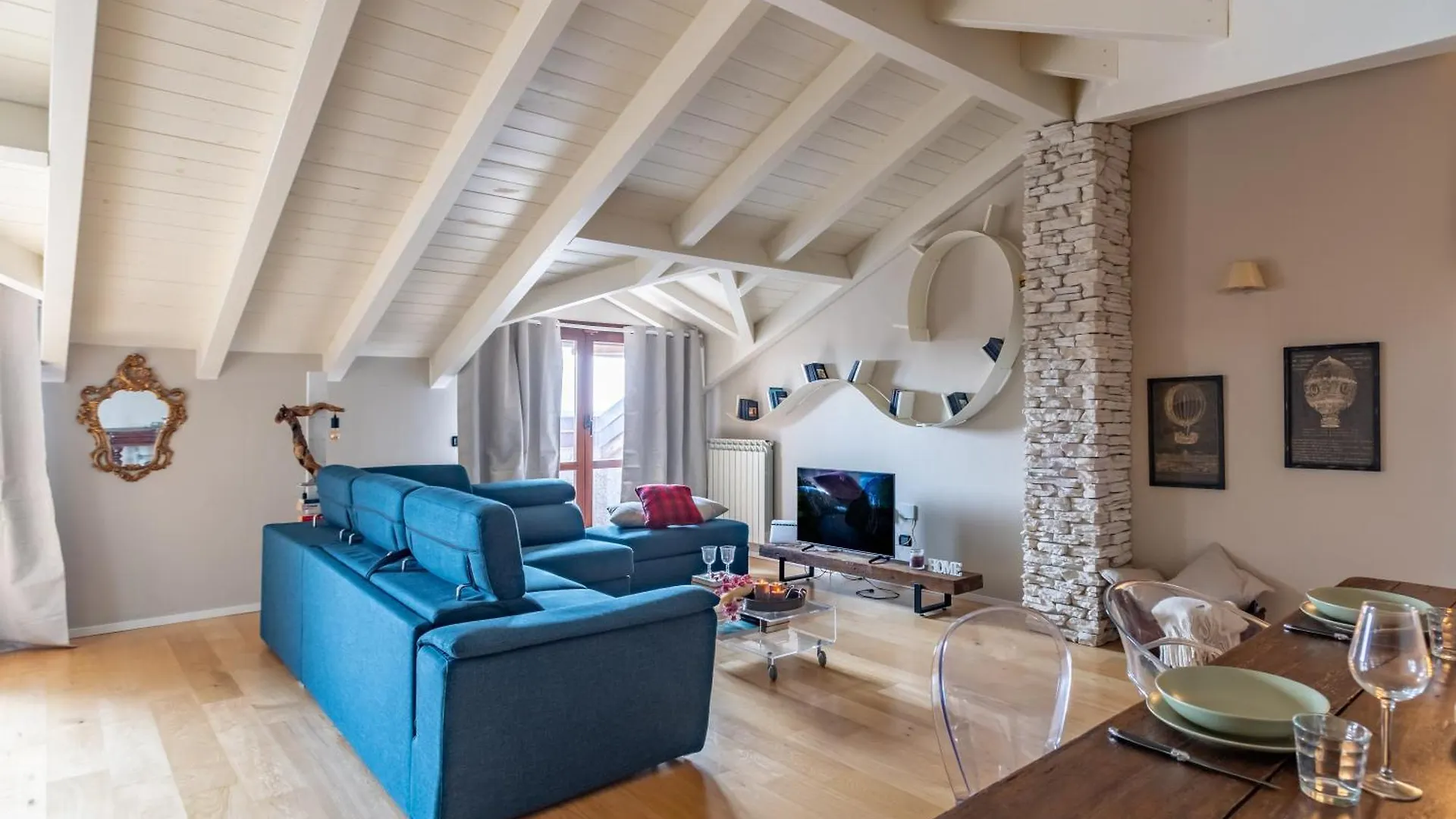 Mansarda Tra Le Risaie - Certosa Di Pavia - By Host4U Apartment Torre del Mangano