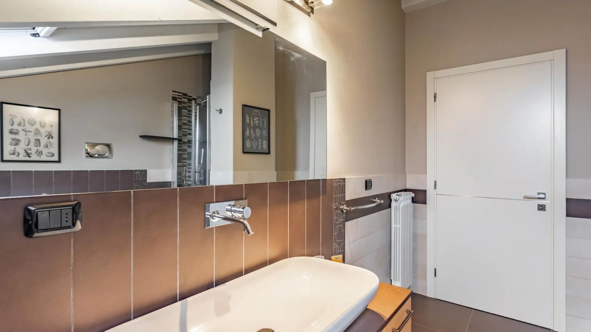 Mansarda Tra Le Risaie - Certosa Di Pavia - By Host4U Apartment Torre del Mangano